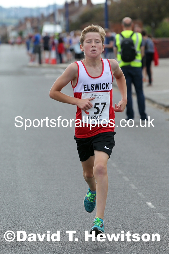 Boys under-15s 2021 Northern 6 and 4 Stage and Young Athletes Road Relays, Redcar. Photo: David T. Hewitson/Sports for All Pics